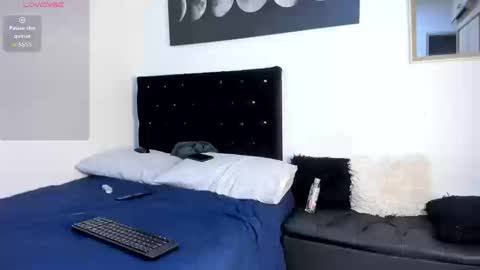 Kassandra  online show from 12, 3, 2026