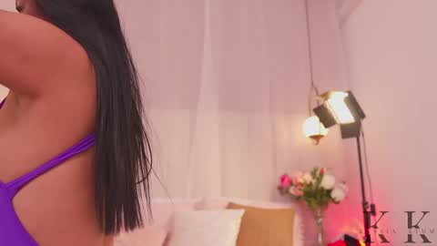 Snapshot of kassia_kim chatting on 19, 5, 2026 Kassia online show from 19, 5, 2026