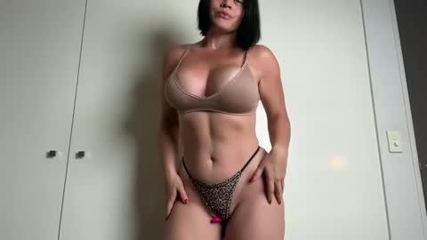 Snapshot of kat1987 chatting on 11, 11, 2025 Kat online show from 11, 11, 2025