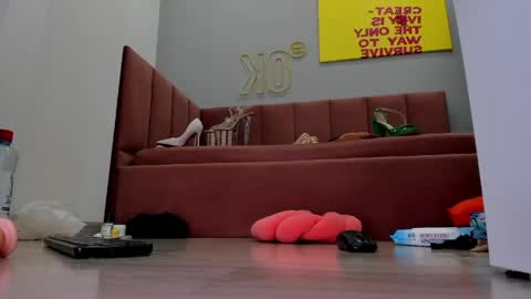kat__cat online show from 7, 6, 2026
