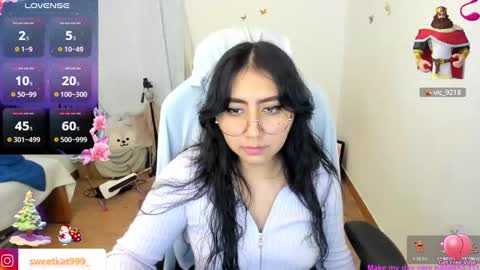 Snapshot of kat_ly_chan chatting on 13, 12, 2024 Kat       online show from 13, 12, 2024