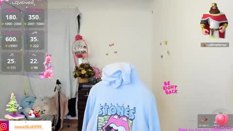 Snapshot of kat_ly_chan chatting on 20, 12, 2024 Kat       online show from 20, 12, 2024