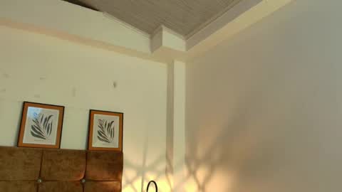 kat paradisse online show from 7, 4, 2026