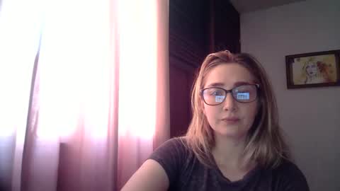 Snapshot of kat_pp chatting on 7, 1, 2025 Kati online show from 7, 1, 2025