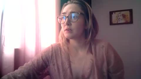 Snapshot of kat_pp chatting on 7, 1, 2025 Kati online show from 7, 1, 2025