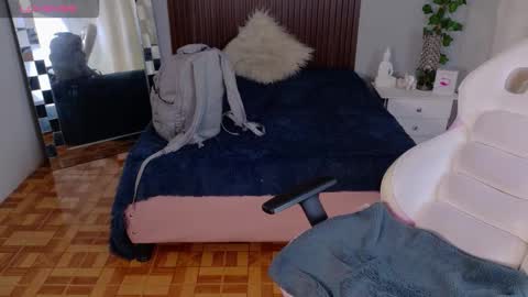 Snapshot of kataleya_29 chatting on 16, 10, 2025 kate online show from 16, 10, 2025