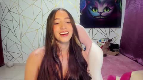 Snapshot of katalina_2101 chatting on 15, 10, 2025 Katalina online show from 15, 10, 2025