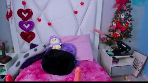 Snapshot of katalina_garcia chatting on 11, 12, 2024 Kata Garcia online show from 11, 12, 2024