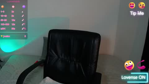 Snapshot of kate_arden chatting on 12, 12, 2024 Carla Palmer online show from 12, 12, 2024