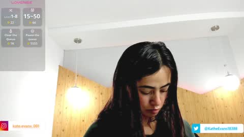 Snapshot of kate_evans1 chatting on 25, 1, 2025 Kate Evans online show from 25, 1, 2025