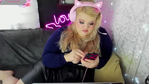 Snapshot of kate_jenny_ chatting on 11, 2, 2025 Katarina online show from 11, 2, 2025