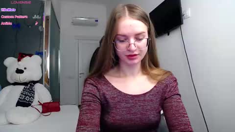 Snapshot of kate_jonson chatting on 21, 2, 2025 .Be kind and gentle with me and I will do my best for you. online show from 21, 2, 2025