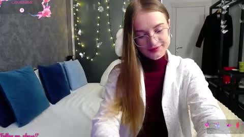 Snapshot of kate_jonson chatting on 1, 10, 2025 .Be kind and gentle with me and I will do my best for you. online show from 1, 10, 2025