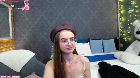 Snapshot of kate_jonson chatting on 12, 11, 2025 .Be kind and gentle with me and I will do my best for you. online show from 12, 11, 2025