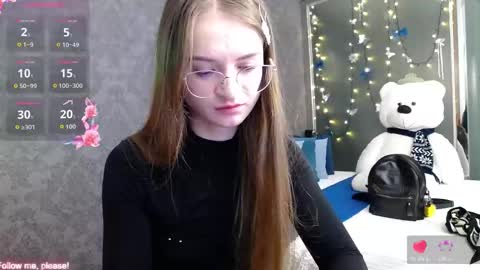 Snapshot of kate_jonson chatting on 1, 12, 2025 .Be kind and gentle with me and I will do my best for you. online show from 1, 12, 2025