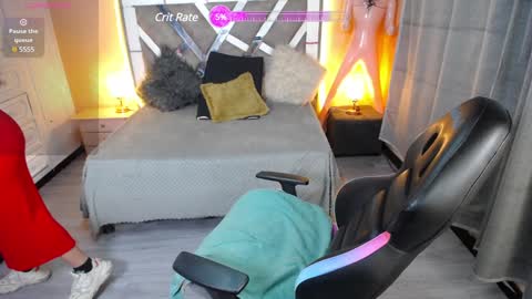 kate_lawrence_ online show from 30, 1, 2025