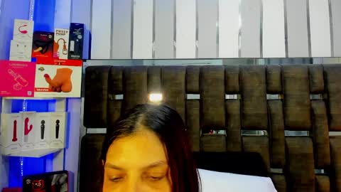 Snapshot of kate_roose chatting on 7, 6, 2026 kate_roose online show from 7, 6, 2026