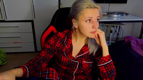 Kate  Sex-House  MILA WAYGMT2 MonTue  0300am-1500am online show from 3, 12, 2024