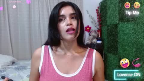 Snapshot of kateangelly chatting on 6, 11, 2025 kateangelly online show from 6, 11, 2025