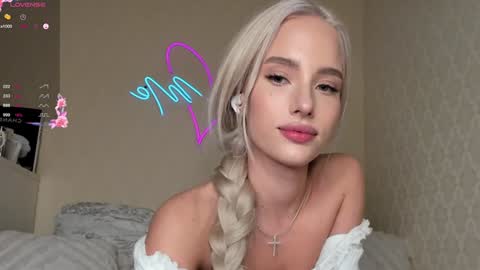 Snapshot of katebremar chatting on 22, 1, 2025 online show from 22, 1, 2025