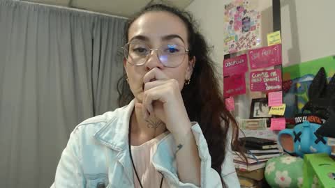 Snapshot of katehathor8 chatting on 7, 12, 2024 kate keith but here i prefer My Goddess independient model online show from 7, 12, 2024