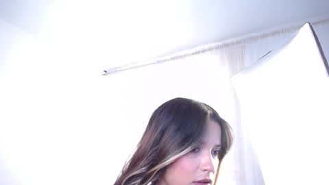 Snapshot of katejolie chatting on 30, 9, 2025 Help me with rate thanks online show from 30, 9, 2025