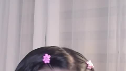 Snapshot of katejolie chatting on 16, 11, 2025 Help me with rate thanks online show from 16, 11, 2025