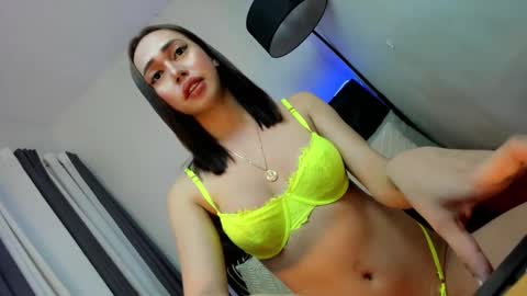 Snapshot of katemolino chatting on 14, 9, 2025 katetelmo - Insta online show from 14, 9, 2025
