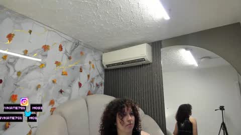 Snapshot of katemoss70 chatting on 8, 11, 2025 Im Katherine but call me Kate online show from 8, 11, 2025