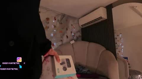 Snapshot of katemoss70 chatting on 28, 11, 2025 Im Katherine but call me Kate online show from 28, 11, 2025