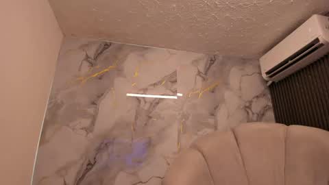 Im Katherine but call me Kate  online show from 14, 4, 2026