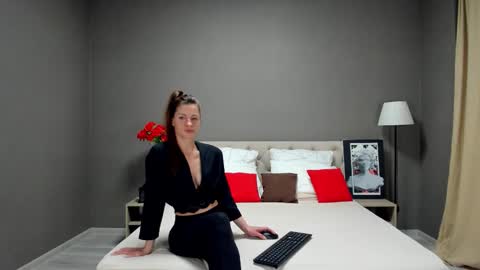 Katerina GTM2 Mo Tu Th Fr Sa Su 3am-10am online show from 18, 9, 2025