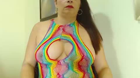 Snapshot of katerineleon chatting on 18, 7, 2026 katerineleon online show from 18, 7, 2026