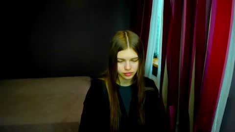 katesantanas online show from 11, 10, 2025