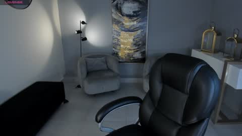 Snapshot of katesunder chatting on 25, 1, 2025 K A T E online show from 25, 1, 2025