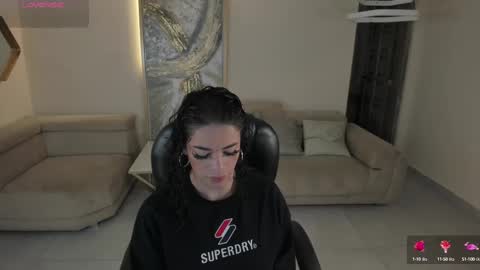 Snapshot of katesunder chatting on 18, 2, 2025 K A T E online show from 18, 2, 2025