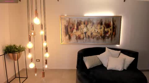 K A T E  online show from 30, 10, 2025