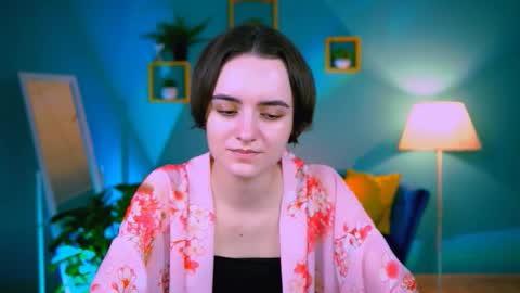 Snapshot of katewillows chatting on 4, 12, 2025 katewillows online show from 4, 12, 2025