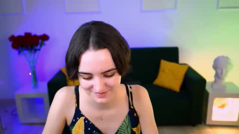 Snapshot of katewillows chatting on 5, 12, 2025 katewillows online show from 5, 12, 2025