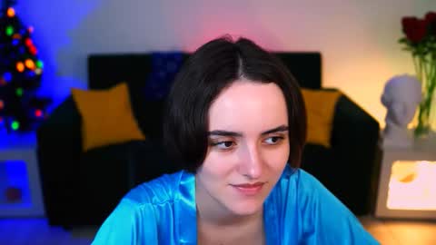 katewillows online show from 13, 1, 2026