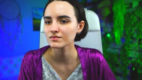 katewillows online show from 17, 3, 2026