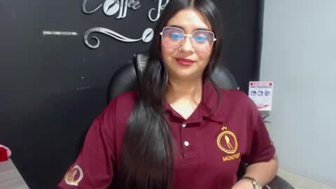 Snapshot of kathe0v chatting on 5, 5, 2026 Call me Lau online show from 5, 5, 2026