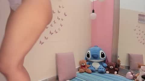 Snapshot of kathe_vergara chatting on 22, 9, 2025 kathe online show from 22, 9, 2025