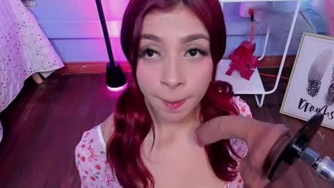 Snapshot of kathia_saenz chatting on 3, 12, 2025 Kathia online show from 3, 12, 2025