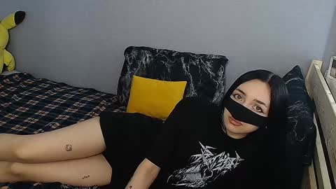 Snapshot of kathrineberry chatting on 3, 1, 2025 KathrineBerry online show from 3, 1, 2025