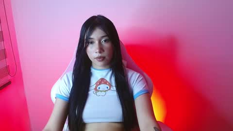 Snapshot of kathy_de chatting on 19, 11, 2025 kathy de online show from 19, 11, 2025