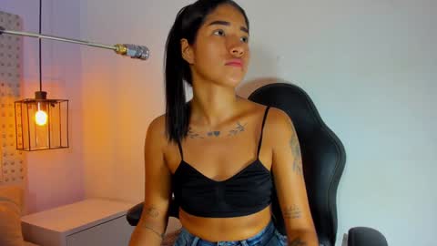 Snapshot of kathy_naughty1 chatting on 20, 12, 2024 Khaty online show from 20, 12, 2024