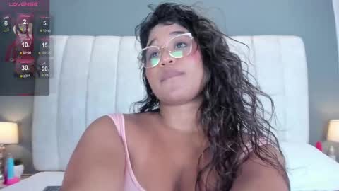 Snapshot of kathymirrow chatting on 2, 2, 2025 Kathy online show from 2, 2, 2025