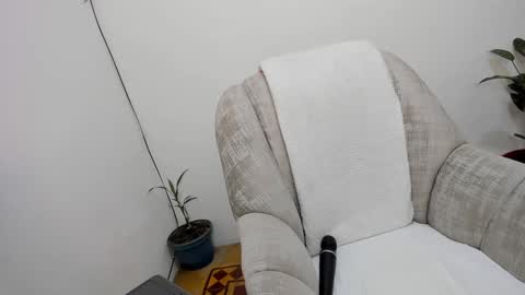 Snapshot of katia_12_ chatting on 30, 12, 2024 katia_12_ online show from 30, 12, 2024