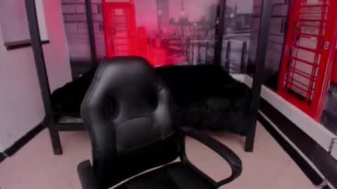 Snapshot of katia_bigboobs11 chatting on 28, 9, 2025 Katia online show from 28, 9, 2025